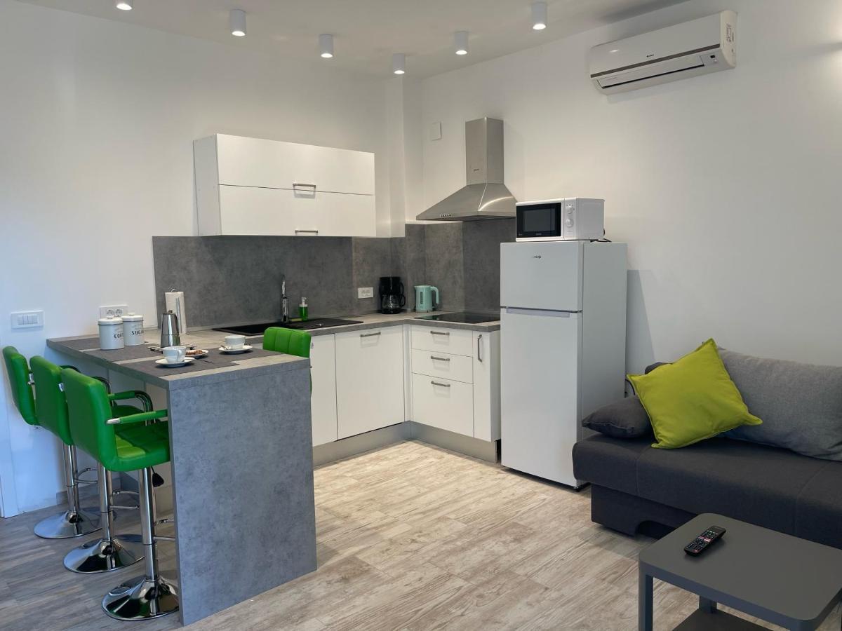 Apartments Demarin Medulin Exterior photo